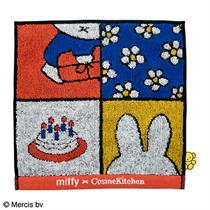 Cosme Kitchen】＜miffy＞ハンカチタオル 4分割 ｜Biople WEB STORE