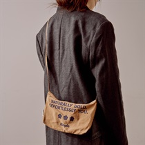 MARY QUANT × Biople】MARY QUANT×Biople ポケッタブルショルダー